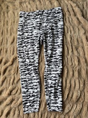 Fabletics Black and White Printed High-Rise Leggings